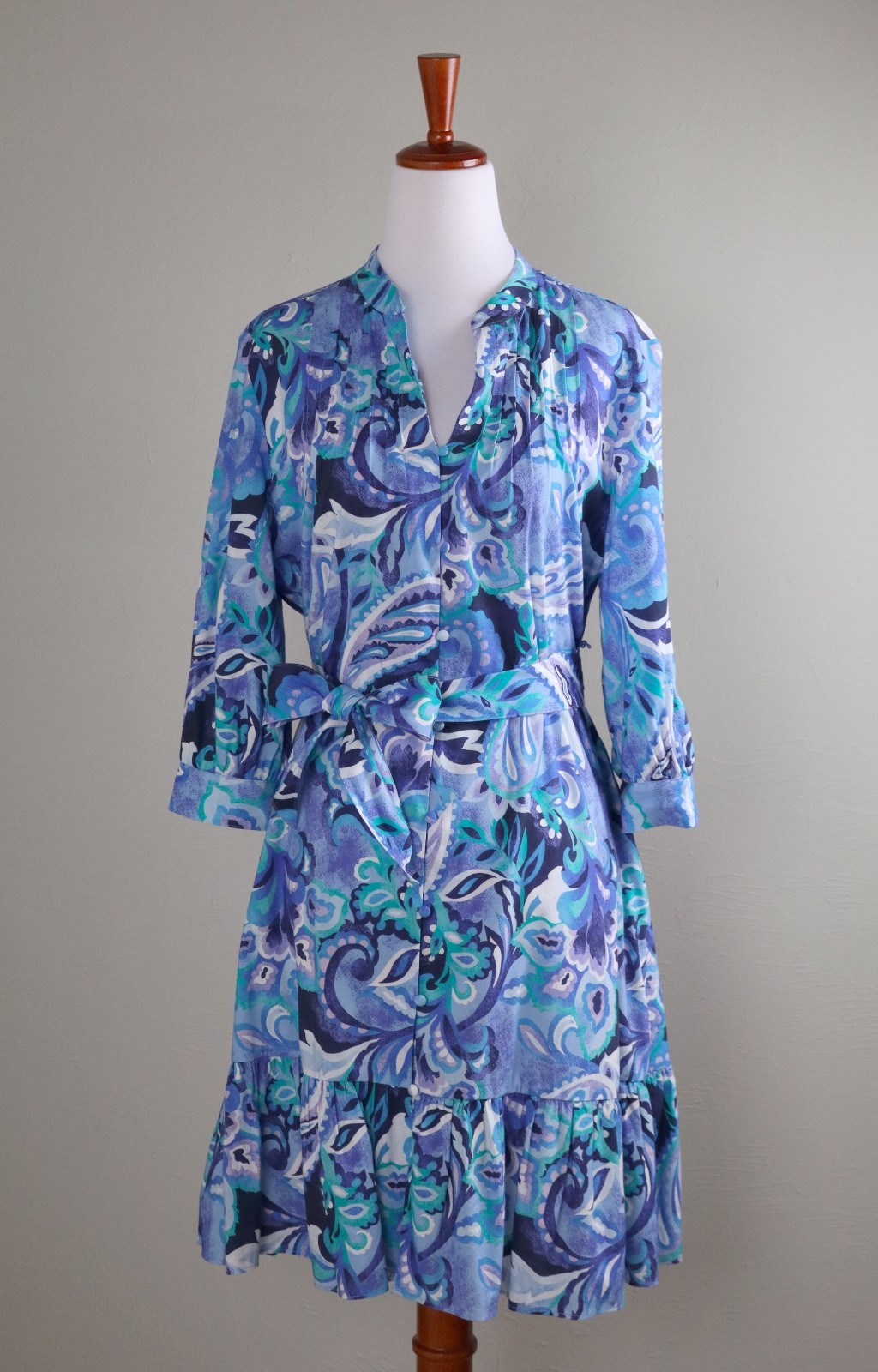 SOFT SURROUNDINGS $119 Paisley Tie Waist Button Down Dress Size Medium Petite