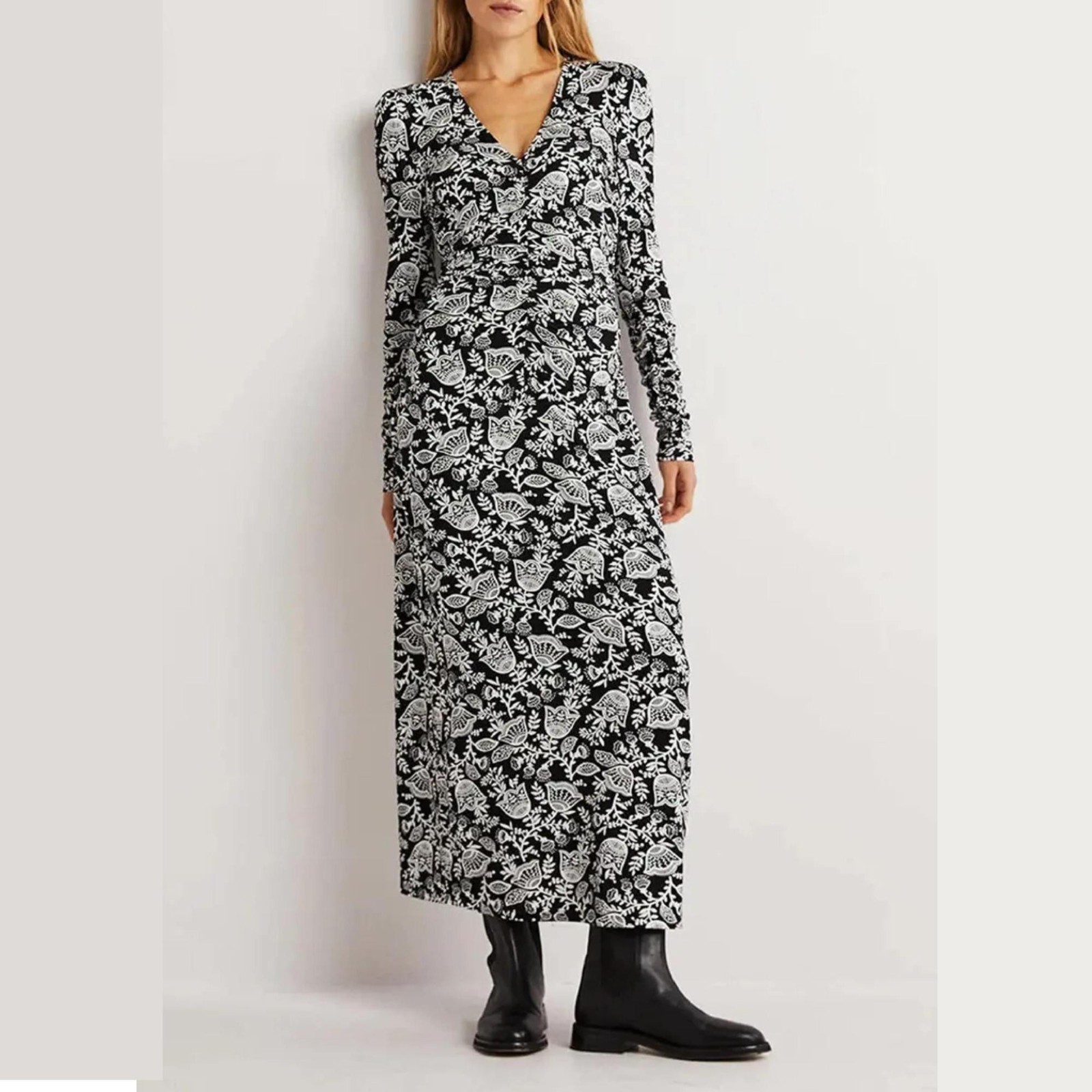 Boden stretch jersey ruched maxi dress black white Scandi floral bodycon US 6R