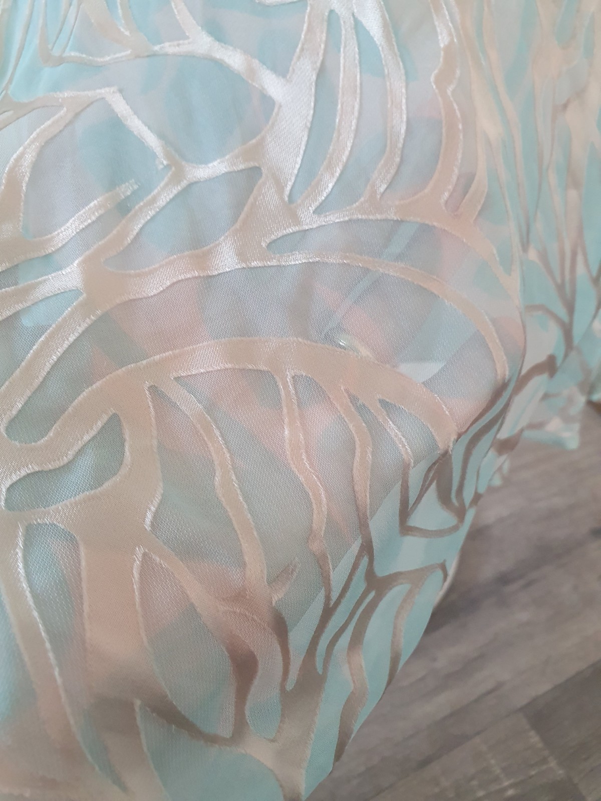 Authentic Vintage Jacques Vert Silk Blend Devoré Midi Dress | Size UK 18 |…