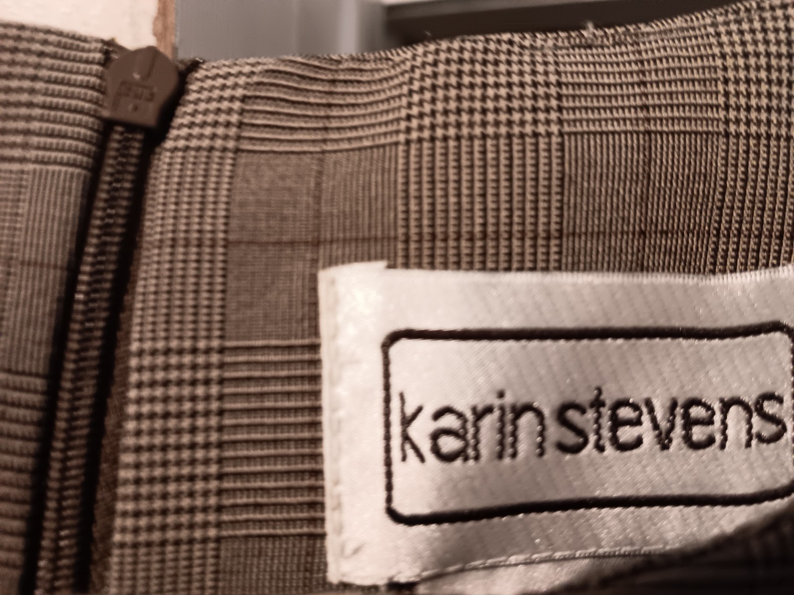 Karin Stevens dress 10 pin stripe plaid dark front belt/ 36 chest /40 in. Long