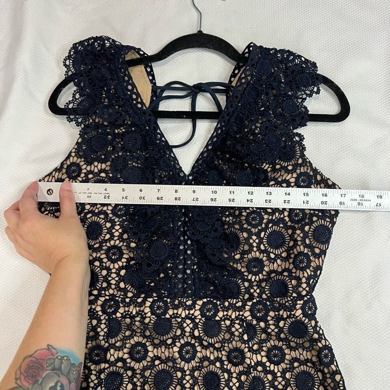 J.O.A. Navy Blue Tan Crochet‎ Lace Open Back Dress Womens M