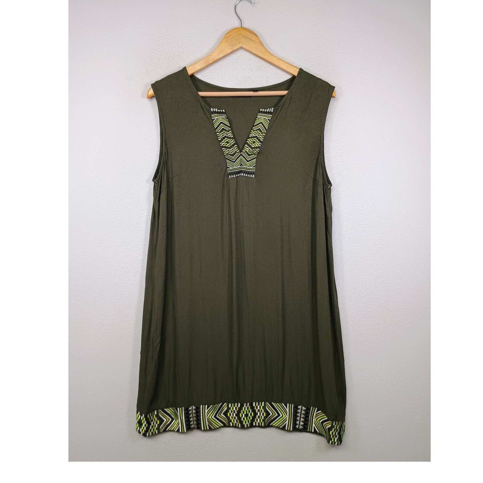 Boho Festival Apt 9 Womens Large Olive Green Embroidered V-Neck Tunic Dress