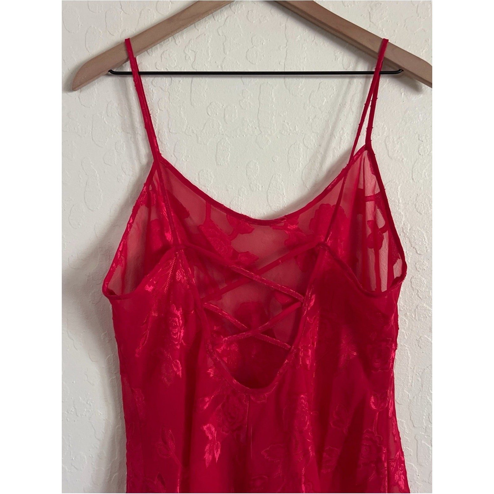Vintage Y2K Secret Treasures Sheer Floral Mini Slip Dress Large Red Chemise 90s
