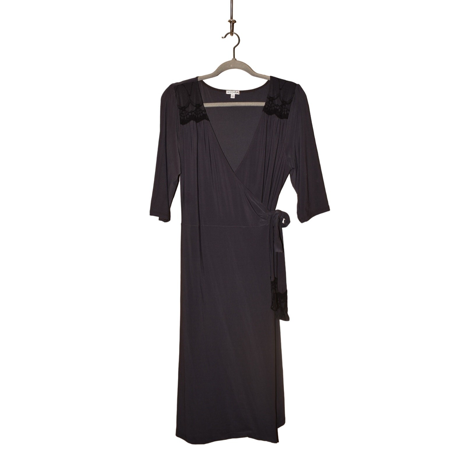 KIYONNA $98 3/4 Sleeve Whimsy Wrap Dress Lace Accents Gray 1 / 1X