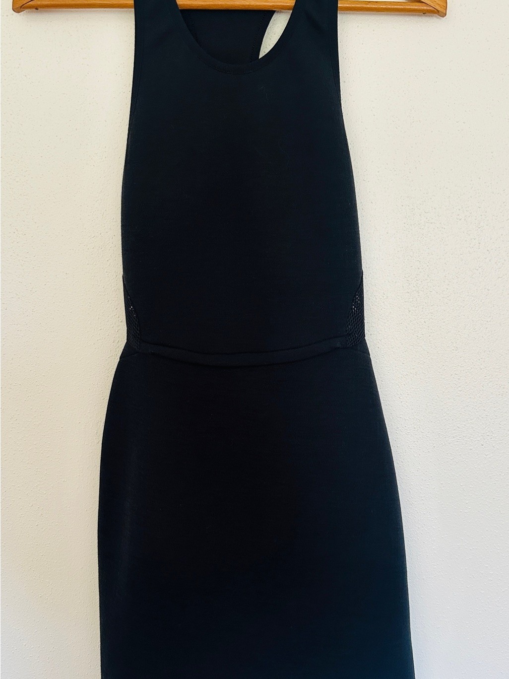 Under Armour Move Light Mesh Cutout Active Athletic Mini Dress Black Size M