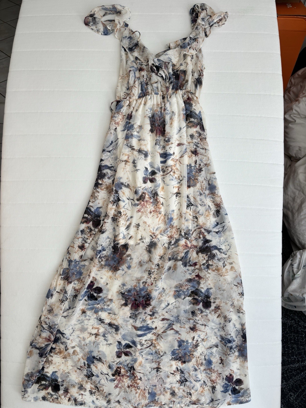 Le Lis Women’s Floral Maxi Dress Size Large Tie Strap Sleeveless Boho Flowy
