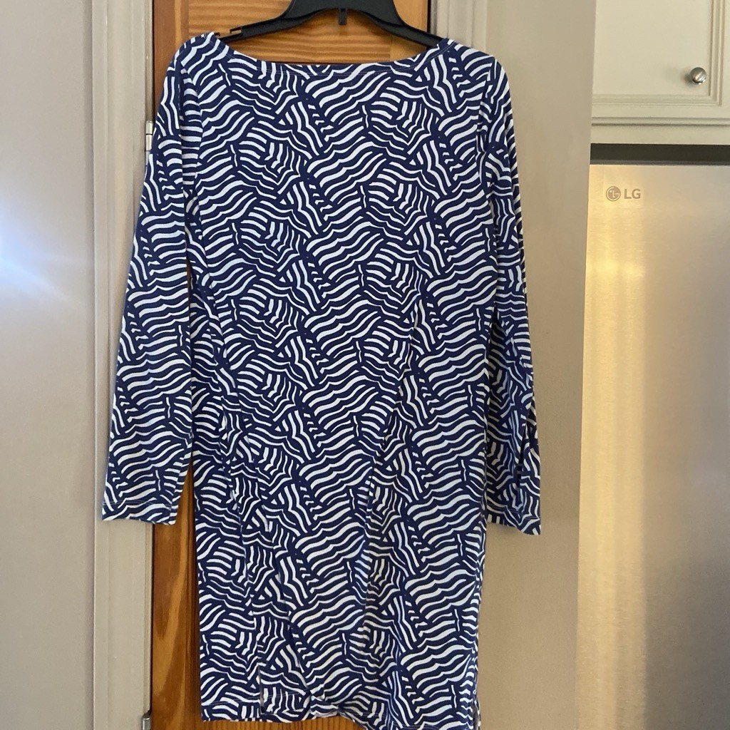 Vineyard Vines Shift Dress Boat Neck Long Sleeve Abstract Knit Stretch M