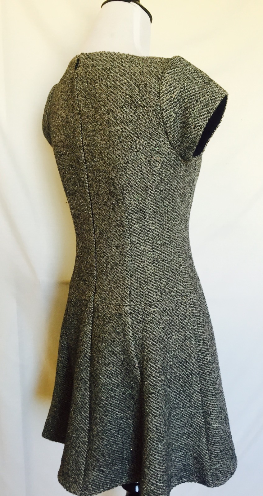 Nanette Lepore Gray Tweed Fitted Dress NWT Size 0 Retail $478 Price $125