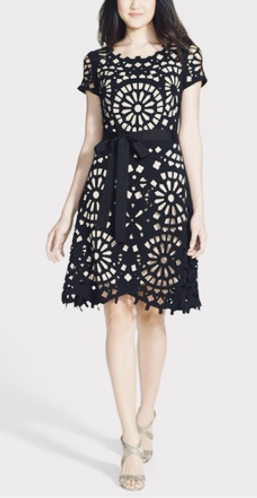 Nue by SHANI Black Beige Silhouette Laser Cut Fit & Flare Crepe Sheath Dress 10
