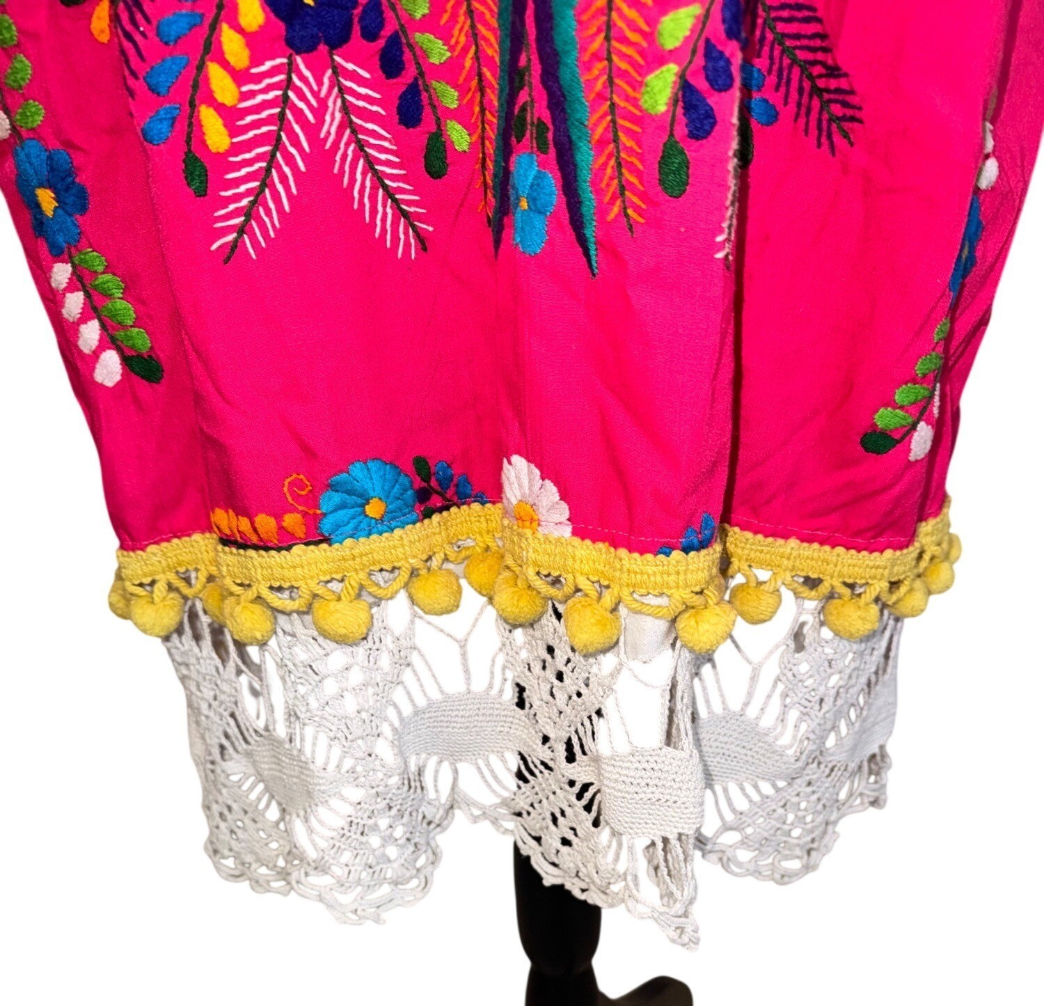 Handmade Fiesta Mexican Embroidered Floral Dress Crochet Hem Bell Slve Hot Pink