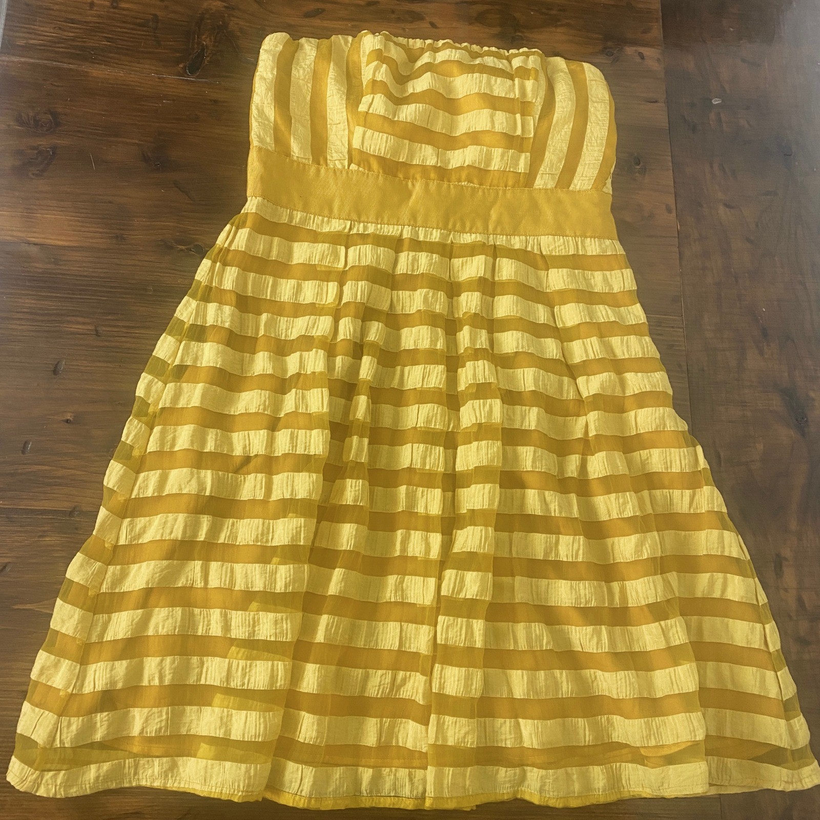 The Limited Yellow Striped Strapless Fit & Flare Cocktail Dress Size 8 SKU F100