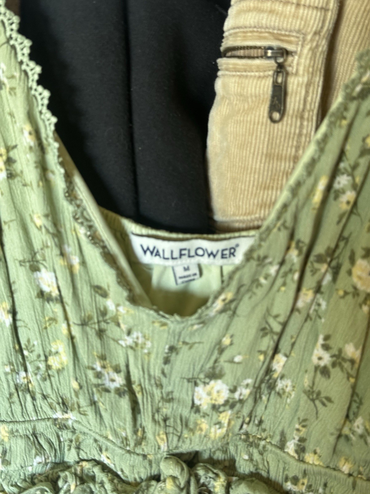 Wallflower Green Floral V-Neck Sundress Lace Ruffle Adjustable Straps Size M