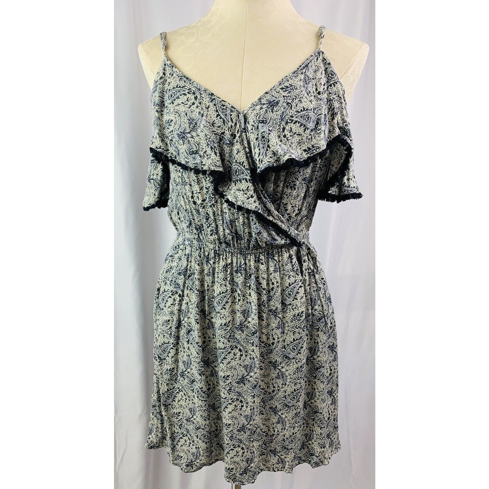 Small American Eagle Outfitters Junior Women’s Dress Knit Soft Spaghetti Strap