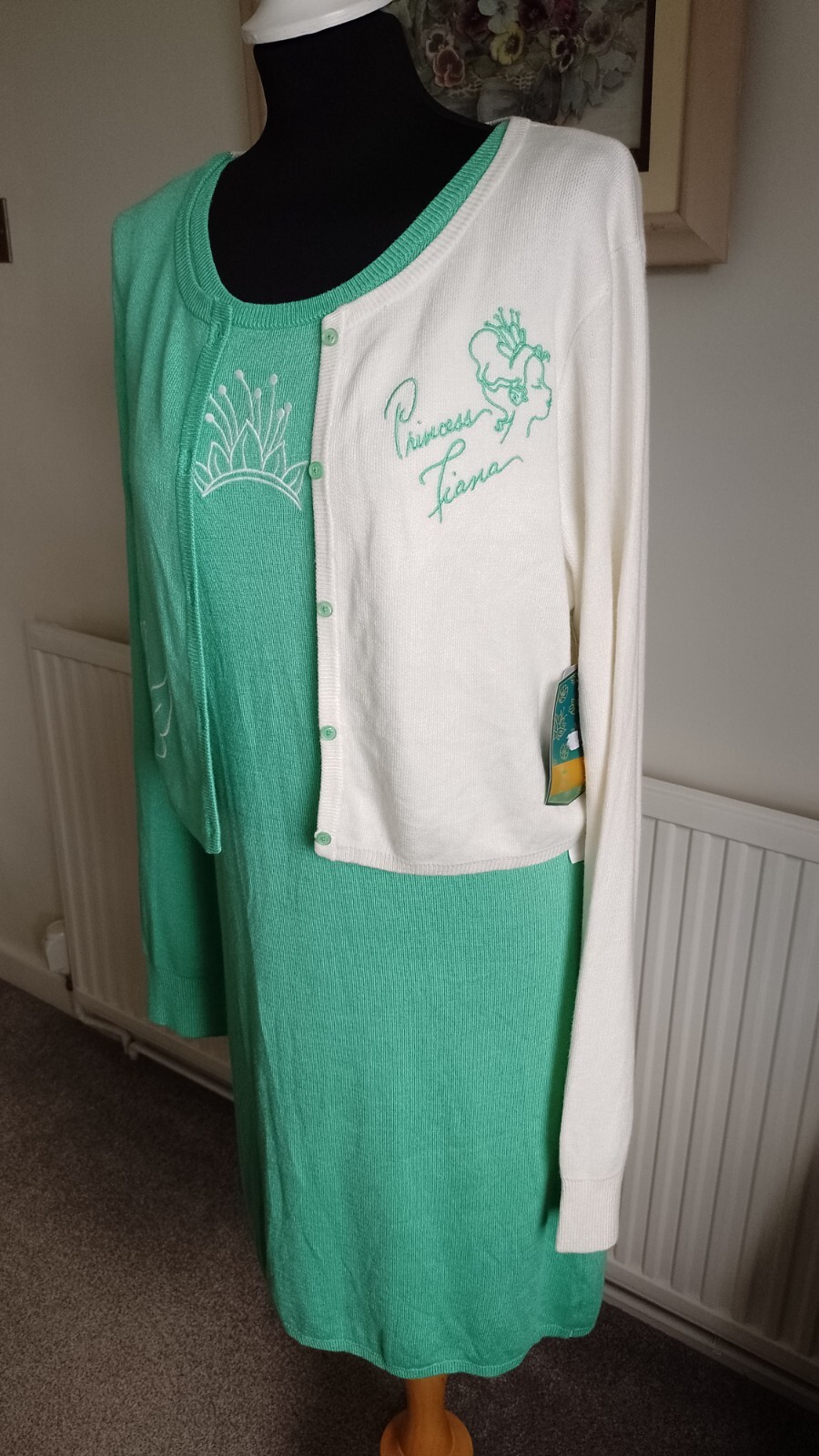 BNWT DISNEY PARKS “COLOR ME COURTNEY” PRINCESS TIANA DRESS & CARDIGAN JACKET – L