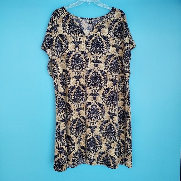 SHEIN Curve Women’s Size 3XL Lightweight Short Sleeve Knee Length Shift Dress