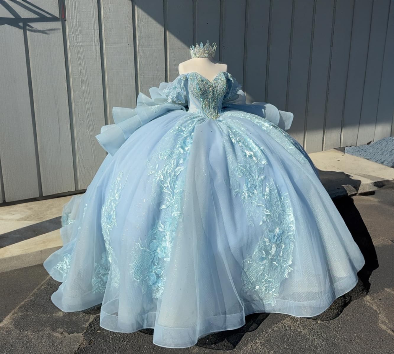 Princess Lace Appliques Quinceanera Dress with Bow Layered Tulle Puffy Ball Gown