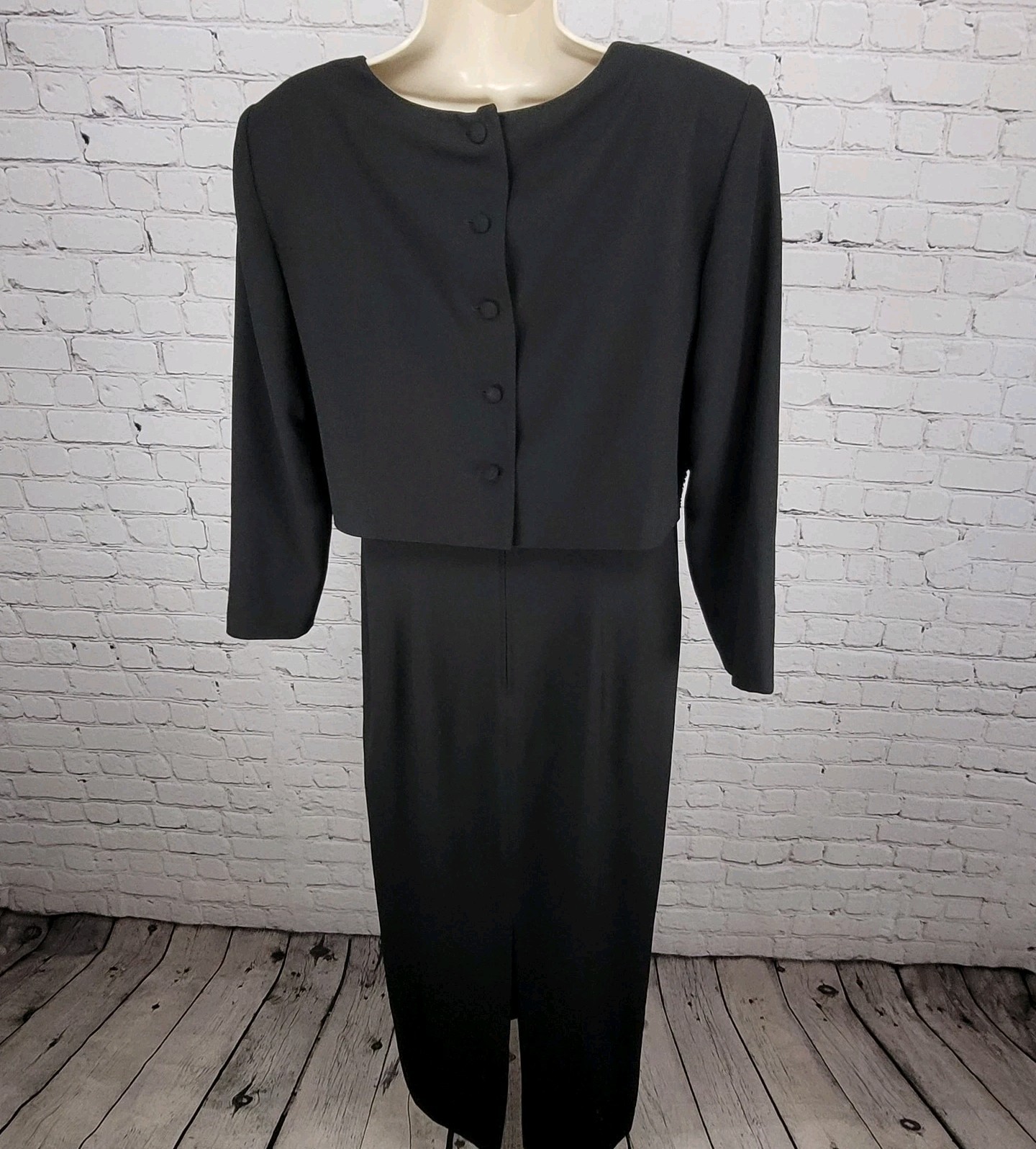VTG Rimini Black Long Sleeve Beaded Buttoned Back Slit Jacket Dress Size 14
