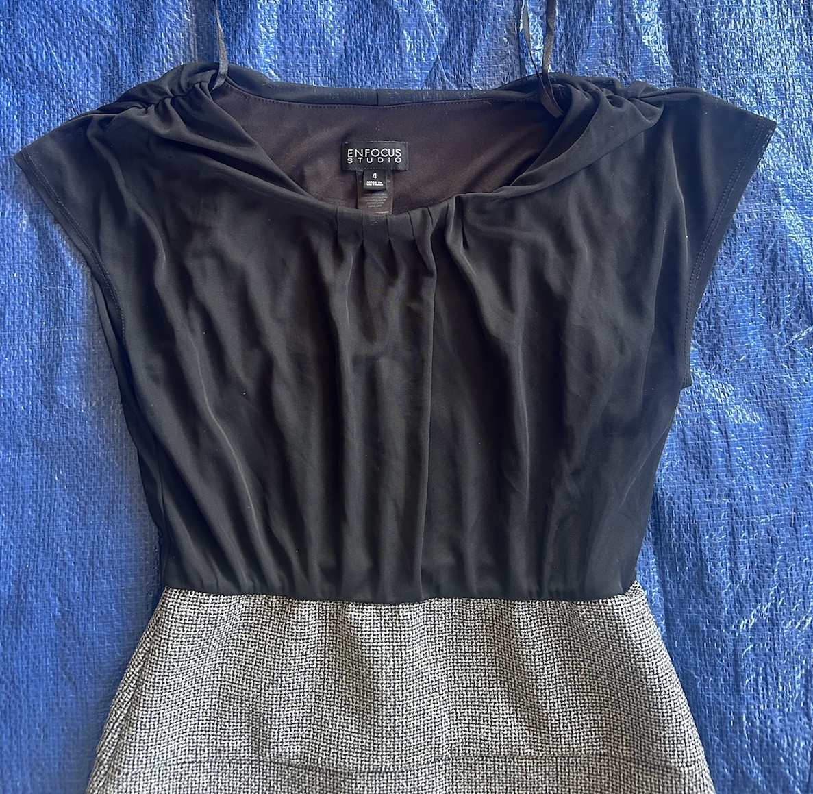 Enfocus Studio Women’s Size 4 Black and grey Dress