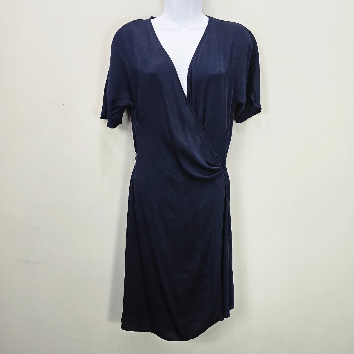 Quince Wrap Dress L Silk Blend Short Sleeve Knee Length Minimalist Quiet Luxury