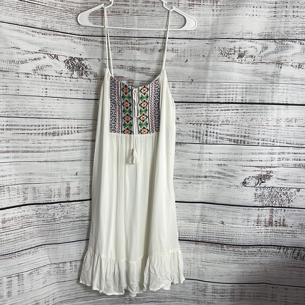 Way-In Dress Womens size Large embroidered Sleeveless  Boho tassels white New