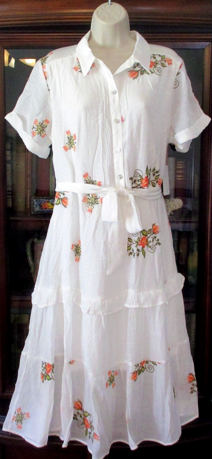 NWT Figueroa & Flower White Floral Embroidered Sash Ruffled Lined Dress sz L