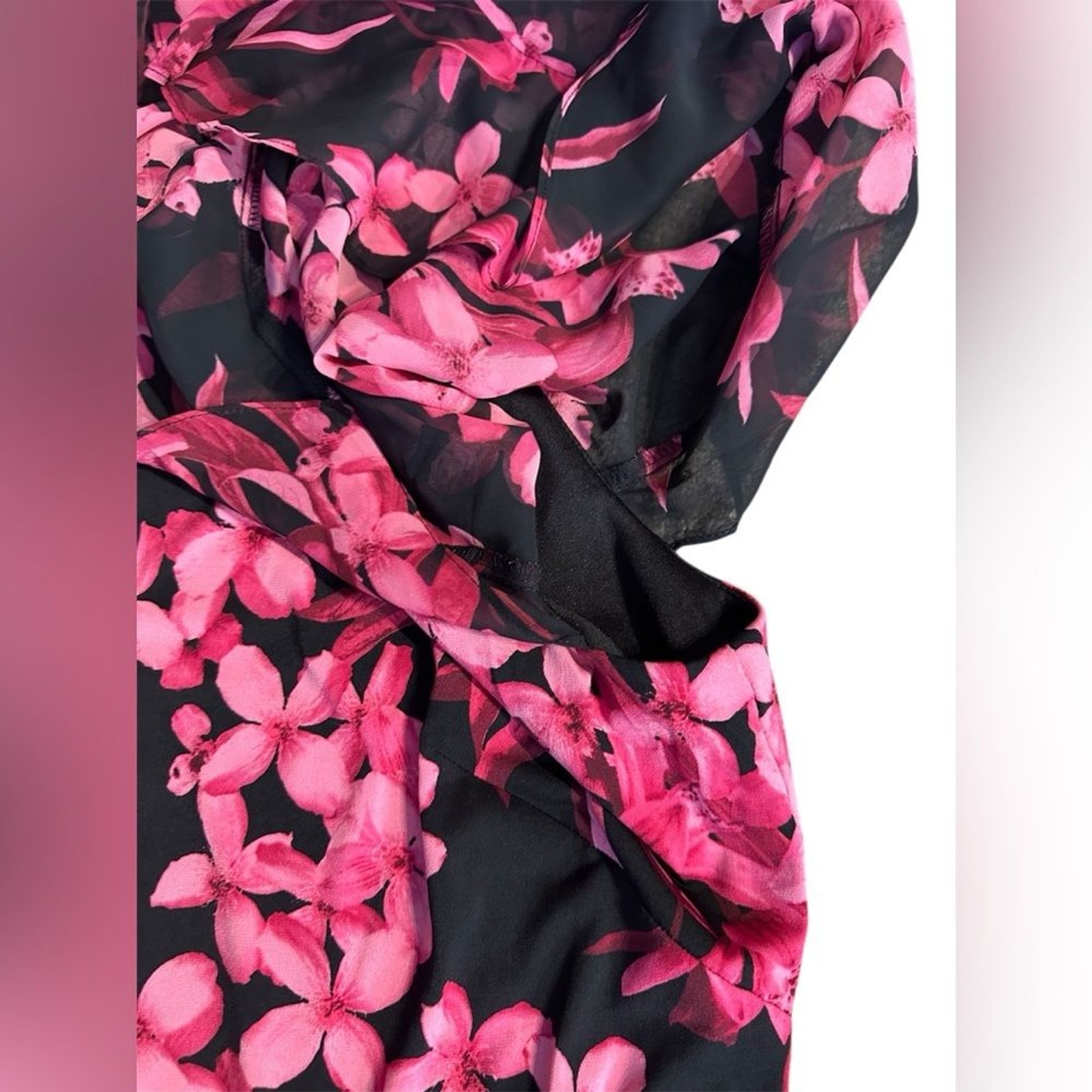 Connected Apparel Pink Floral Dress with Sheer Overlay Sleeve. Size 18W 24” PTP