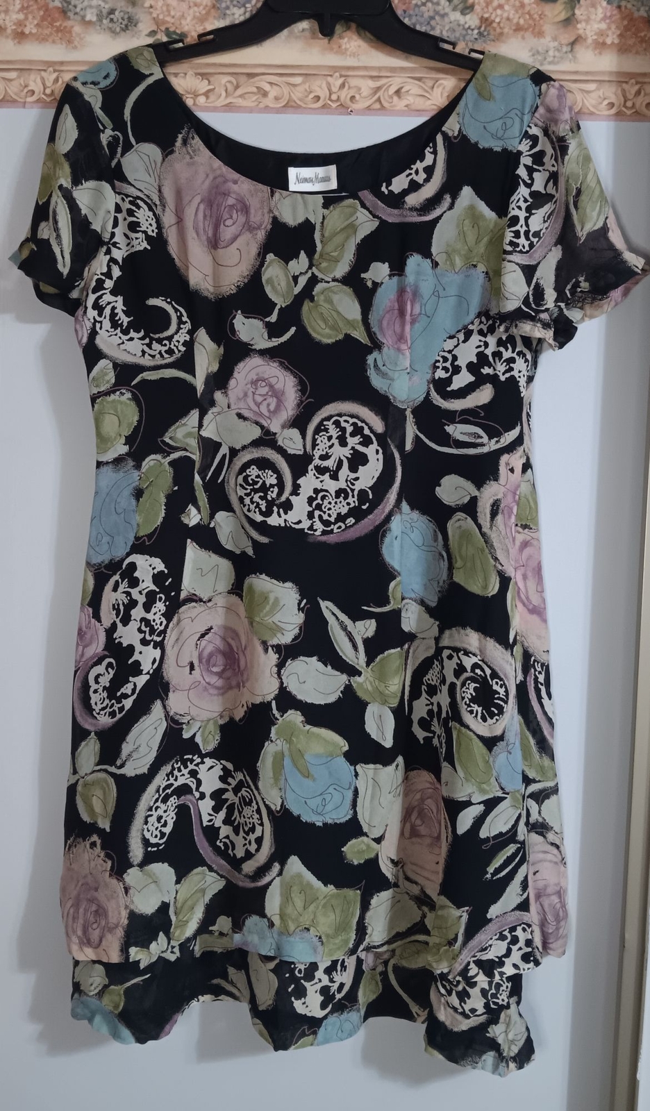 Neiman Marcus Siri 8 Vintage Classic Floral Lined USA Event Occasion Dress