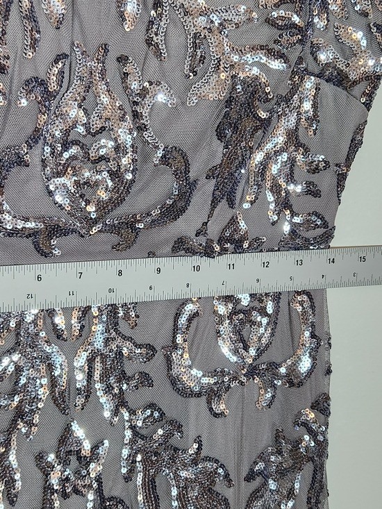 R&M Richards Gray and Silver Sequin Formal Dress Size 6 Mother of the Bride
