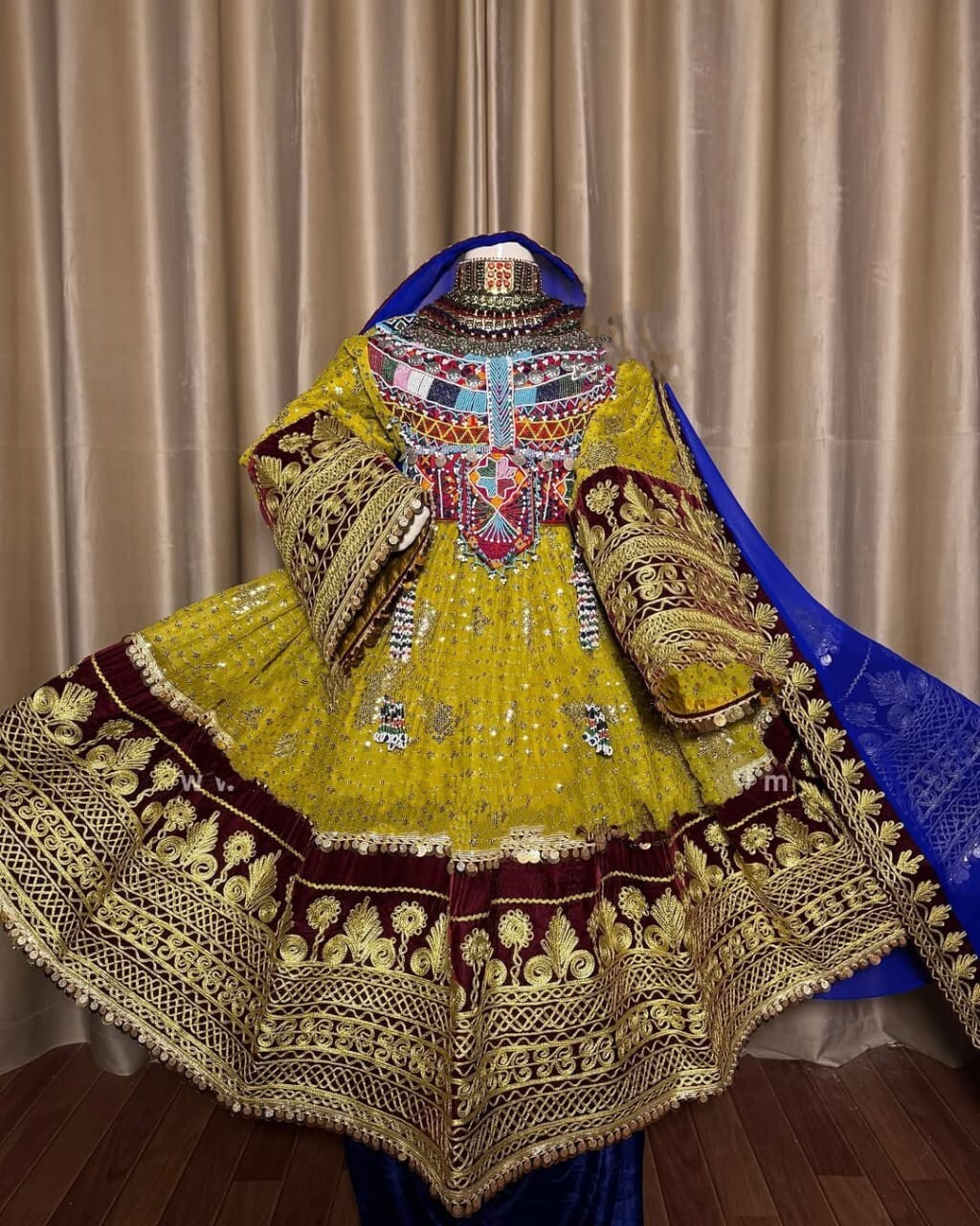 Afghan short kochi nikkah dress for women.Afghan party and wedding dress