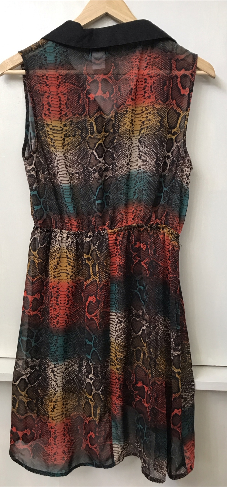 DAYTRIP Buckle Sheer Snakeskin Print Button Front High Low Dress Size M Medium