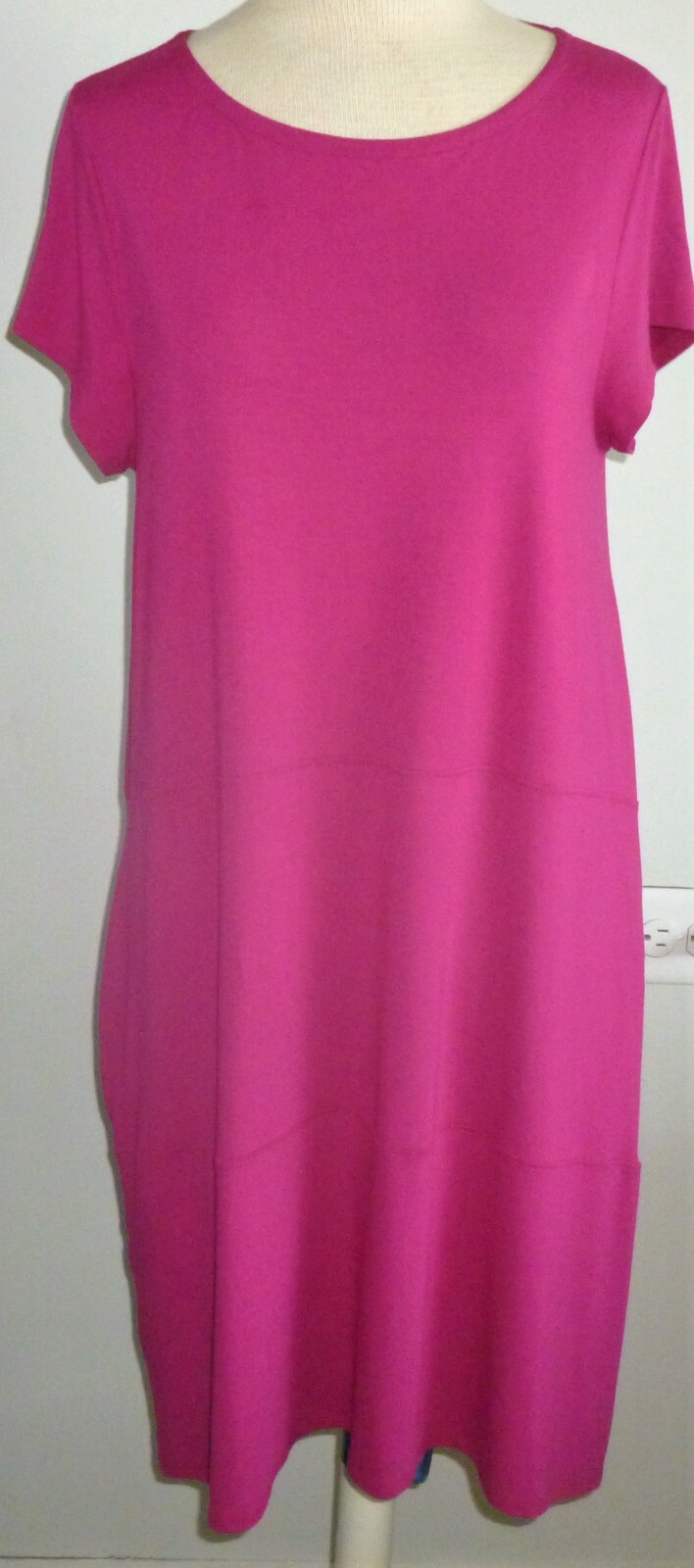 Eileen Fisher short sleeve tiered  dress 92% Viscose 8% Elastane Size PL