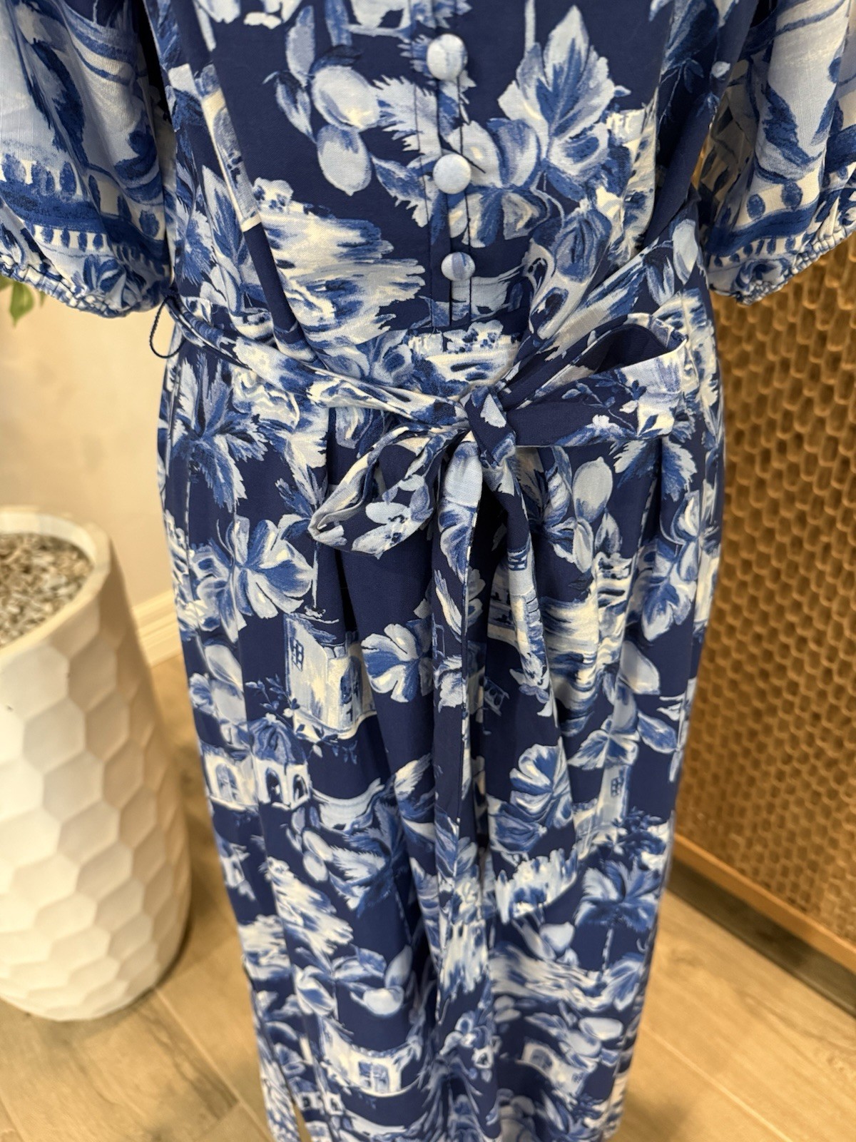 LOFT NEVER WORN Maxi Dress Blue White Floral Split Neck Puff Sleeves Button Tie