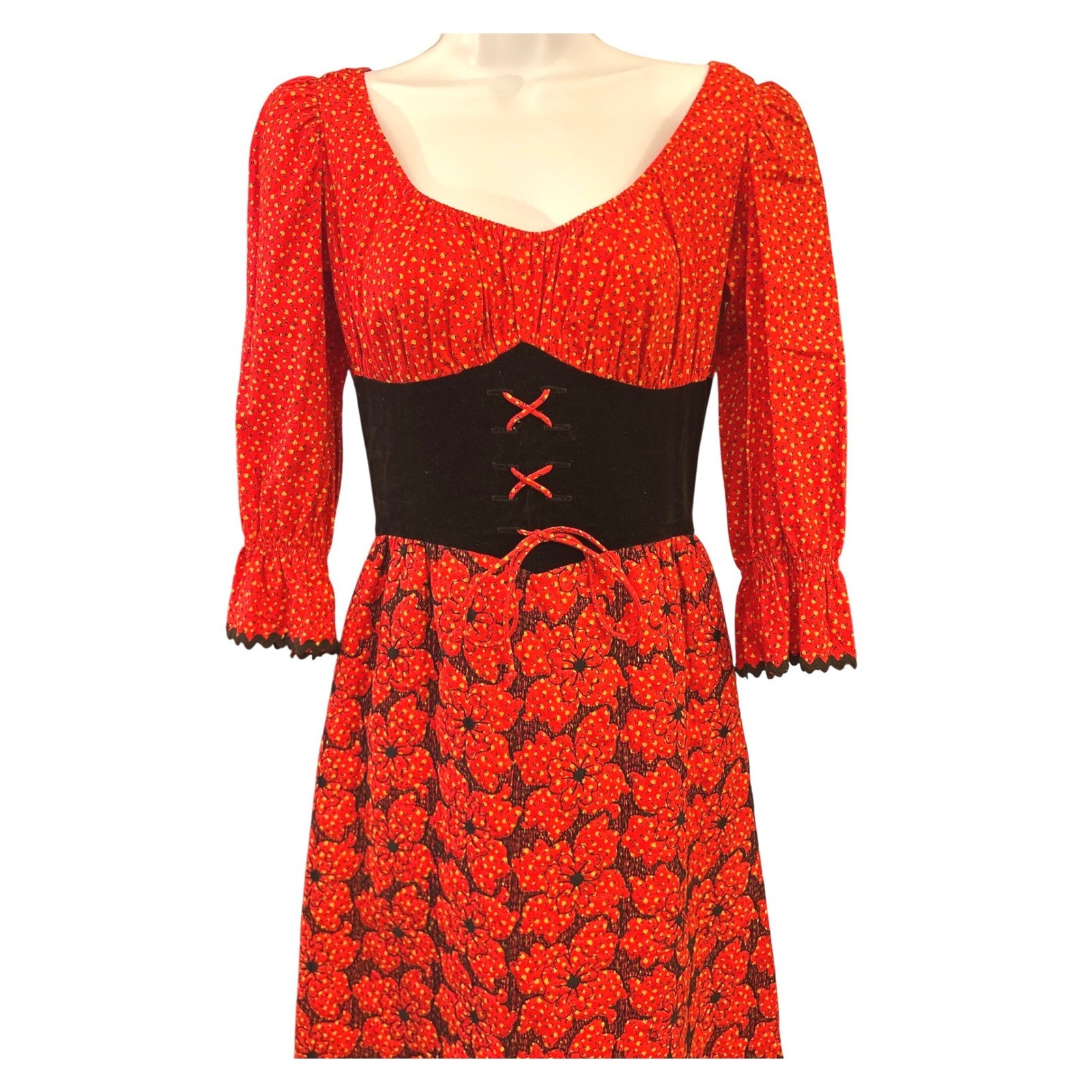 Vintage 70s 80s Tracy Petites Quilted Prairie Dress Calico Floral Ric Rac Corset