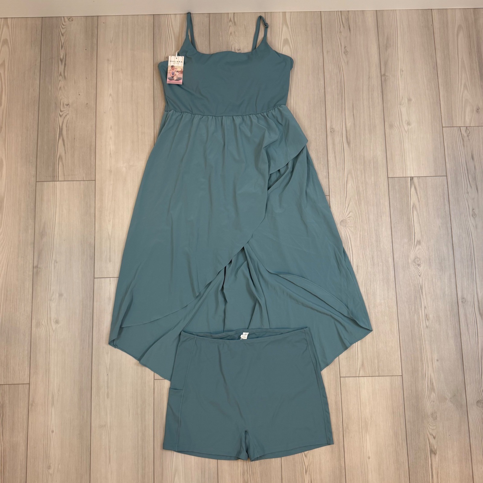 NWT Halara XL Teal Blue 2-in-1 Activity Dress w/ Shorts Set High Low Tulip Skirt