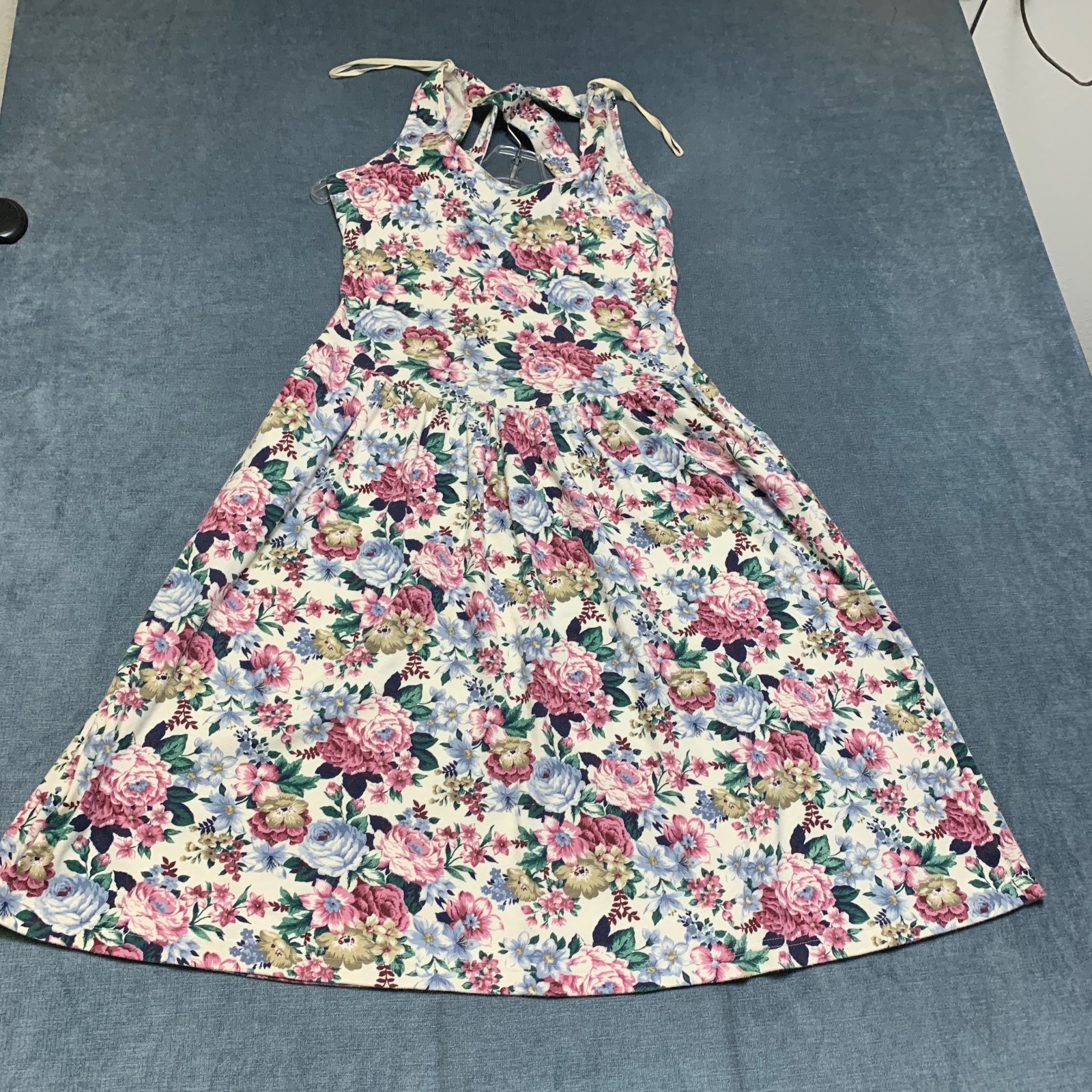 VTG Champagne West Dress Womens Medium Multicolor Floral Pleated Halter Tie Neck