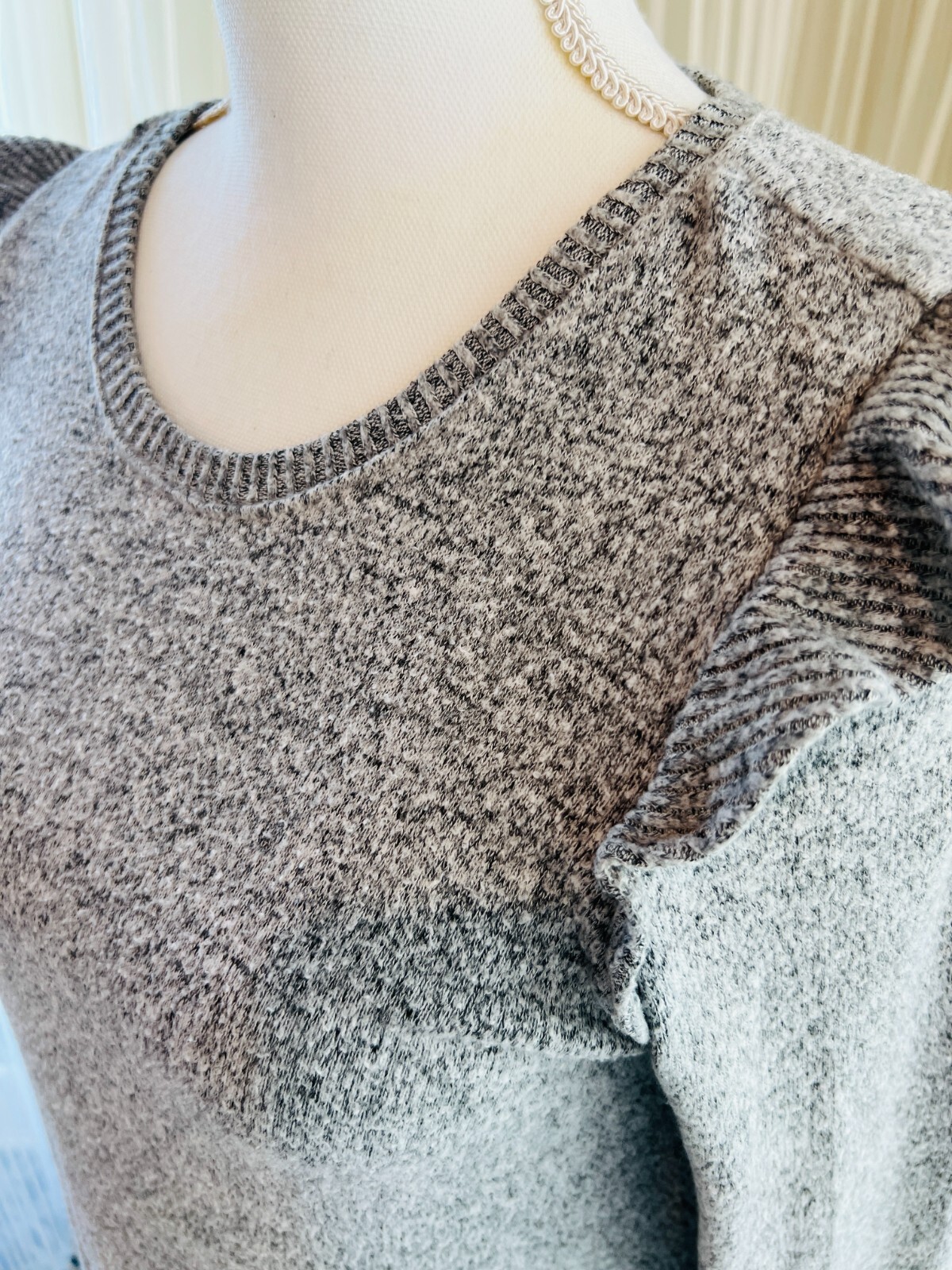 Iz Byer Soft Ruffle Sleeve Sweater Dress Gray EUC
