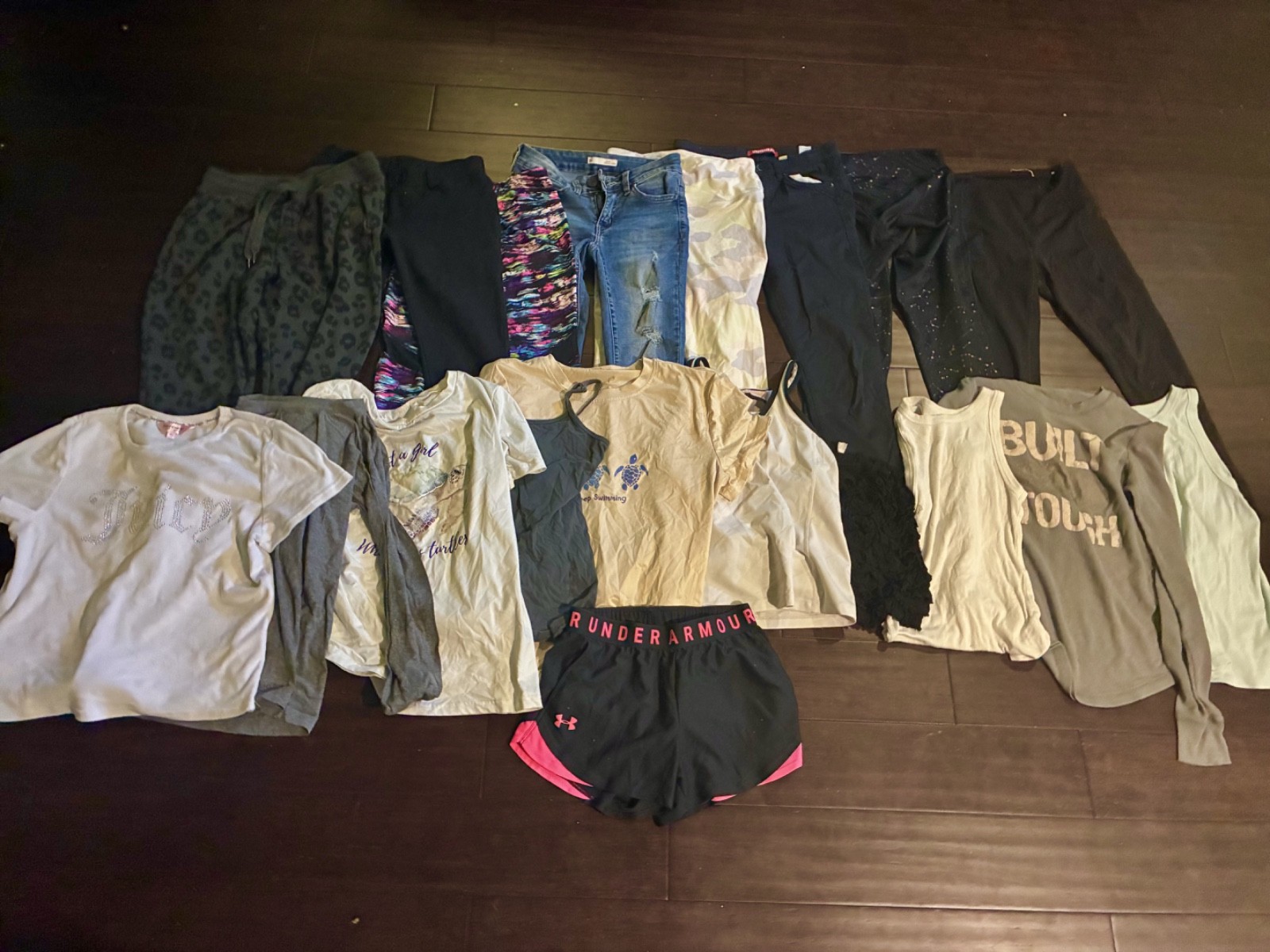 VARIETY OF WOMENS CLOTHES IN XS-S. BRANDS LIKE UNDER ARMOUR AND LULULEMON.