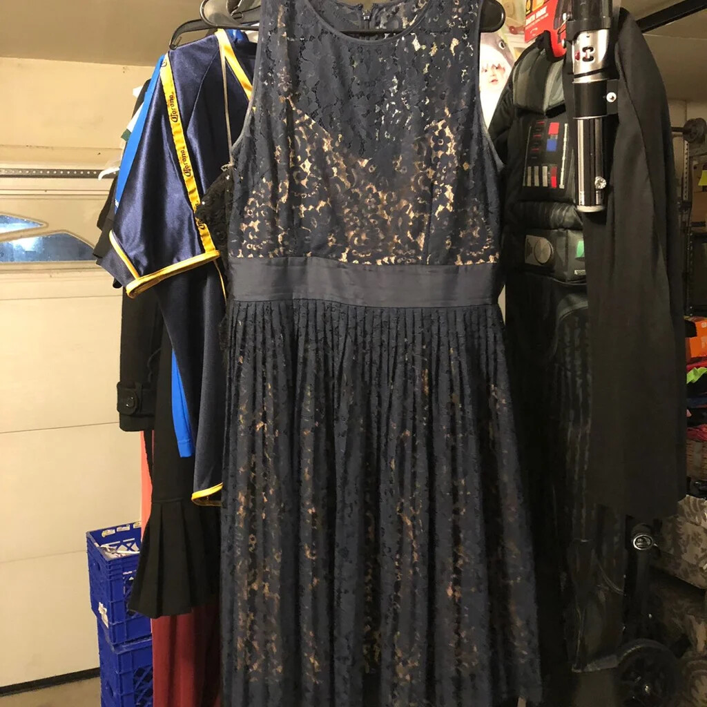 💃🏻Eliza J Dark Blue Navy Dress Size 10 – USED
