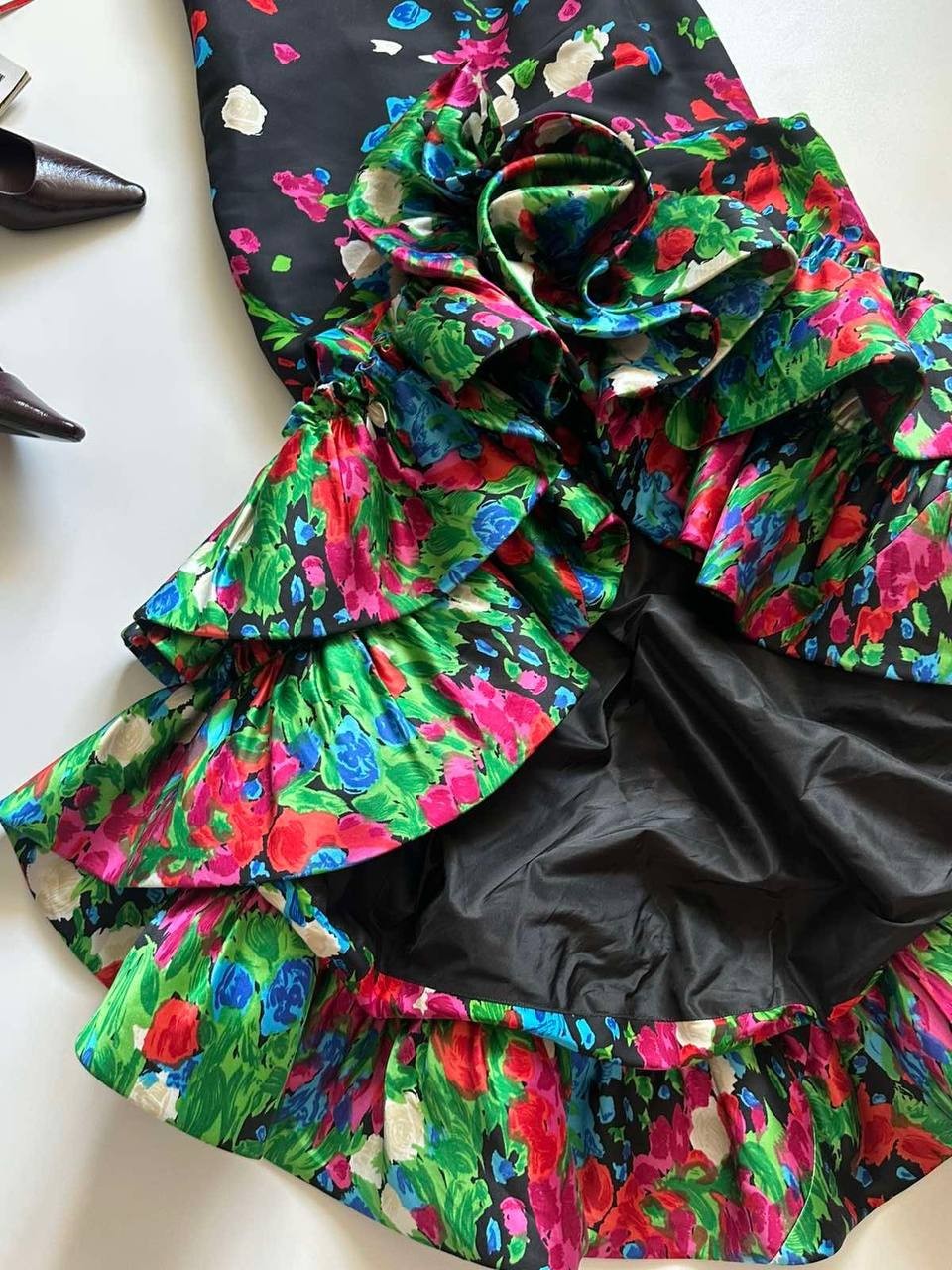Oscar de la Renta 2008 Runway Silk Faille Floral Ruffle Gown Sz 14