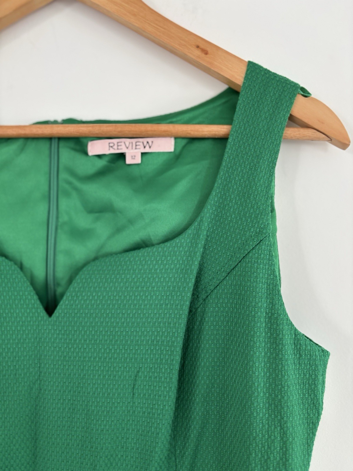 Review Size 12 Womens Deep Green Sweetheart Neckline Pencil Dress