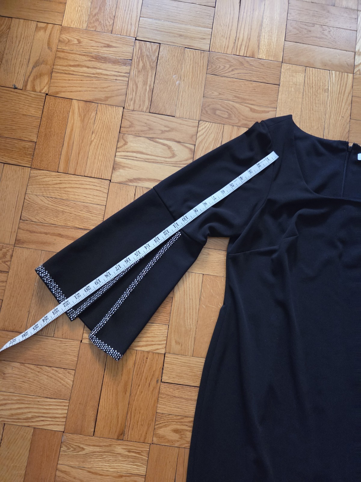 LBD Studded Sleeve Size 16w Cocktail Dress Calvin Klein