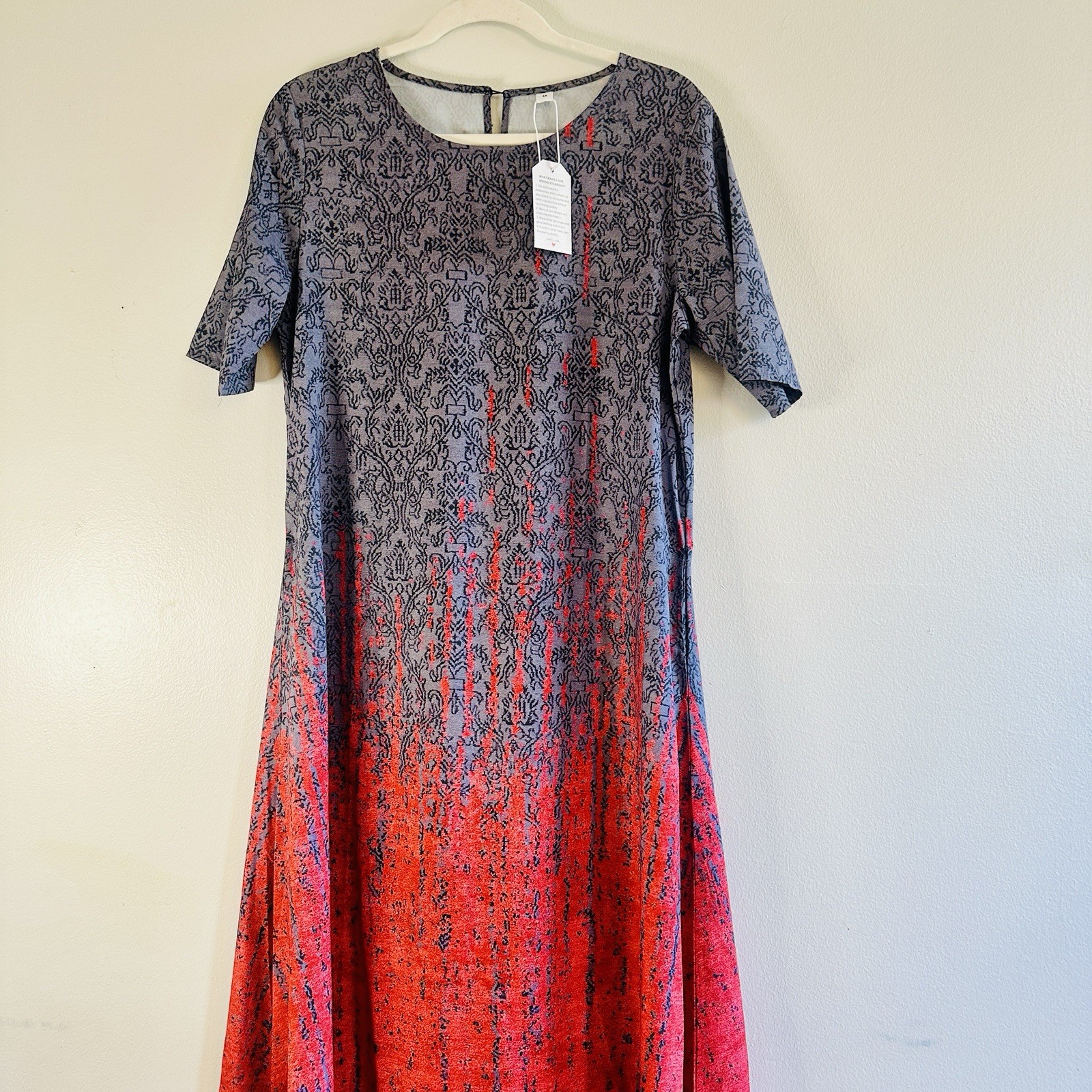 Lsoru Gray and Rustic Red Short Sleeve Midi Dress