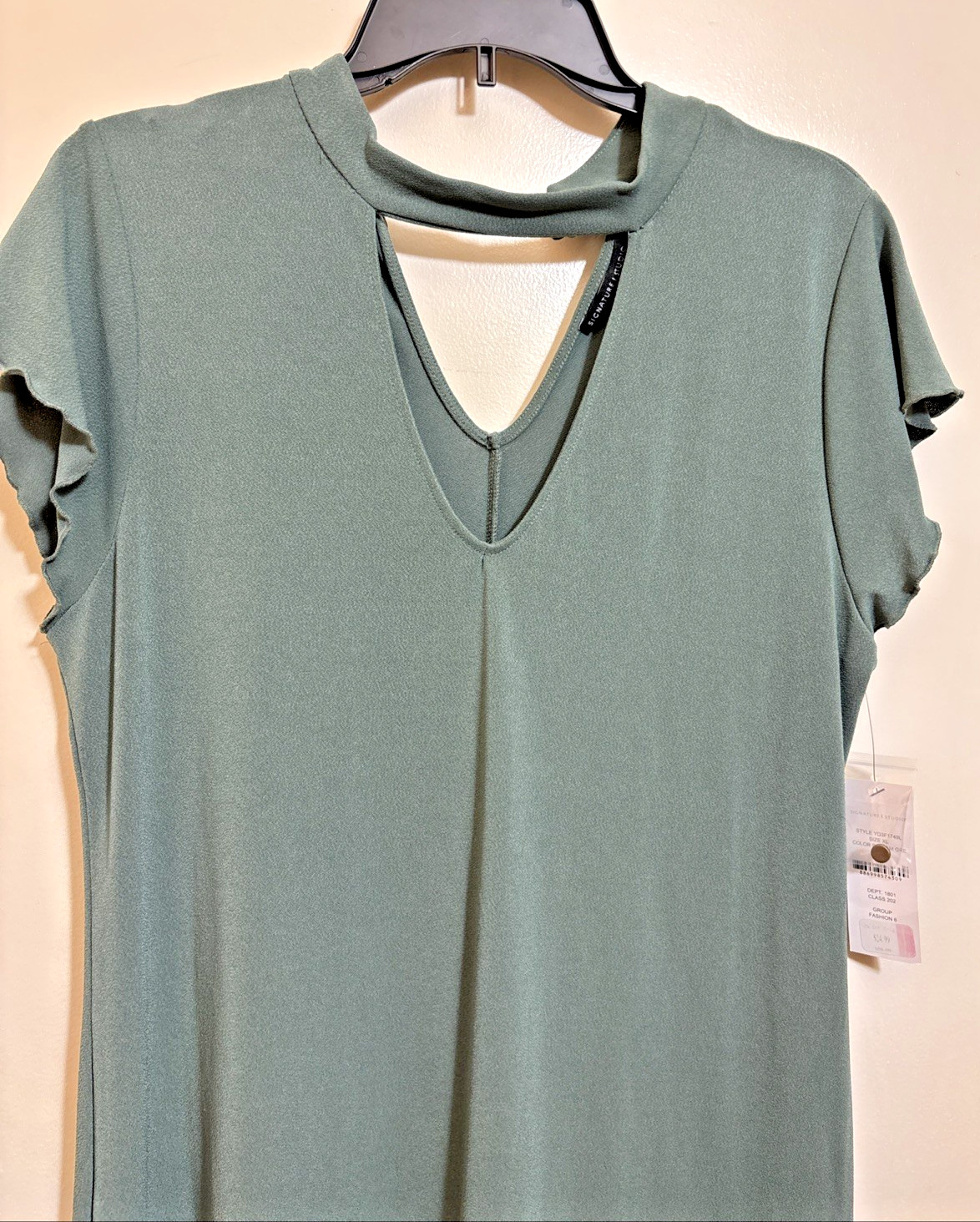 Signature Studio Olive Balsam Green Dress knee Length Size M NWT