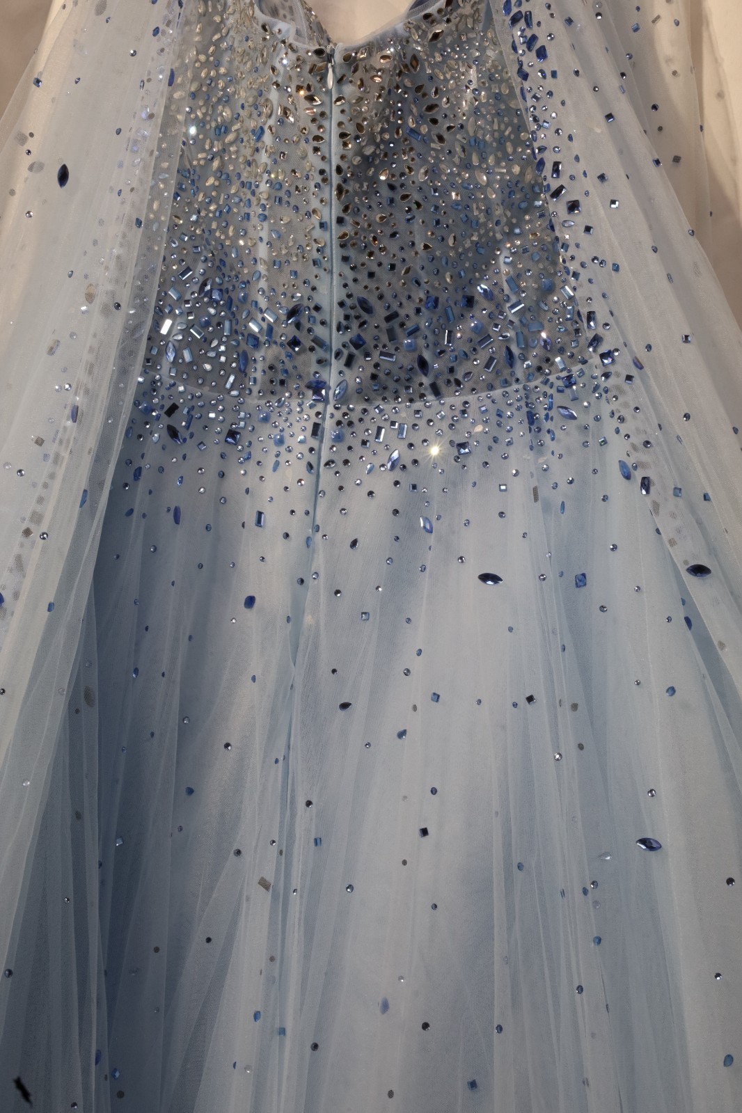 Elegant Evening Dress Light Blue Tulle Crystal Embellished Rhinestones