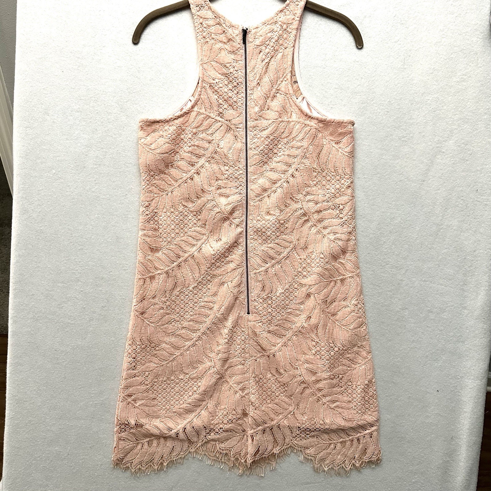 Lovers + Friends Sky Shift S Small Papaya Eyelash Lace Overlay Mini Dress Leaves