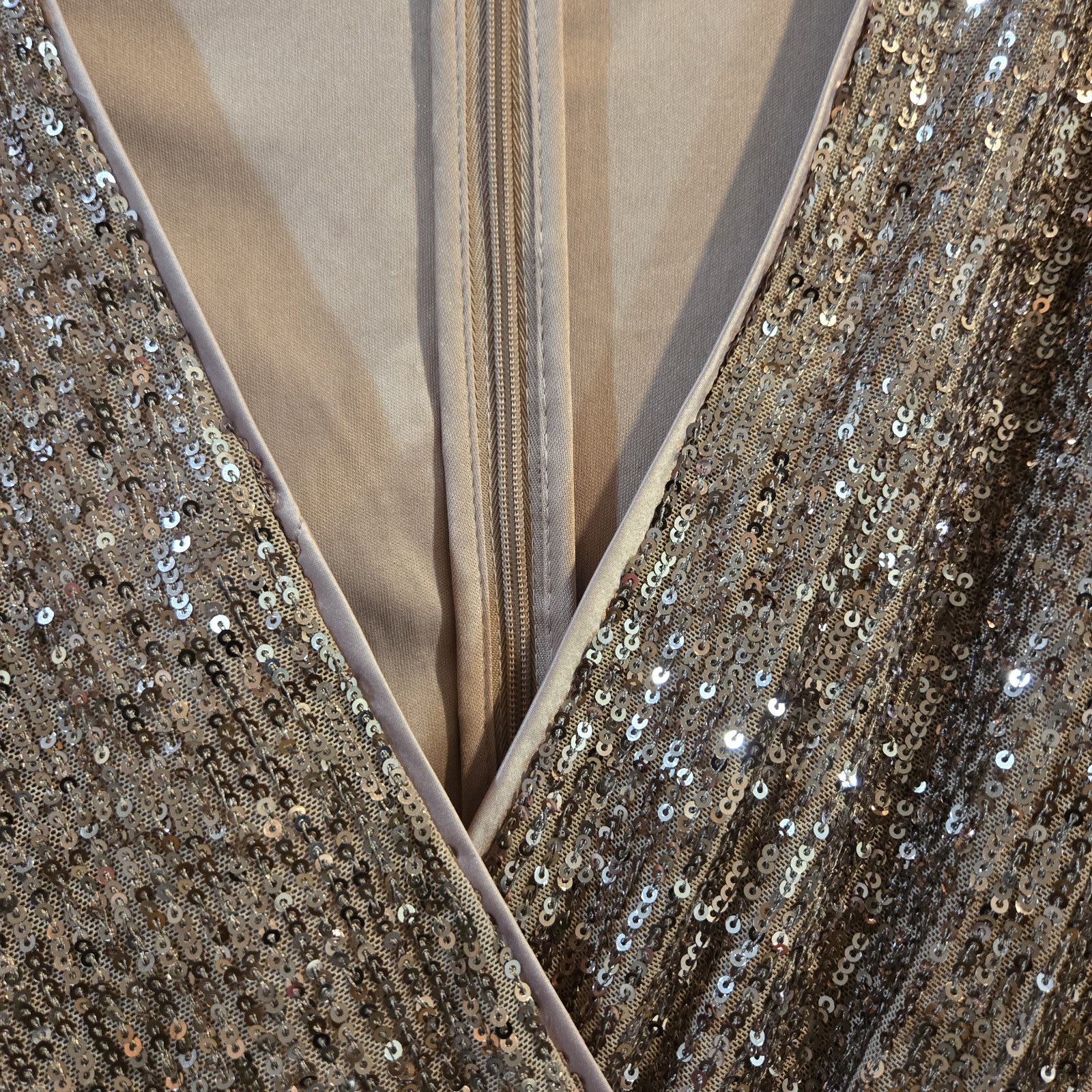 Eliza J Cocktail Sequin Mini Dress~ Rose Gold V-Neck Sheath/Balloon Sleeves NEW