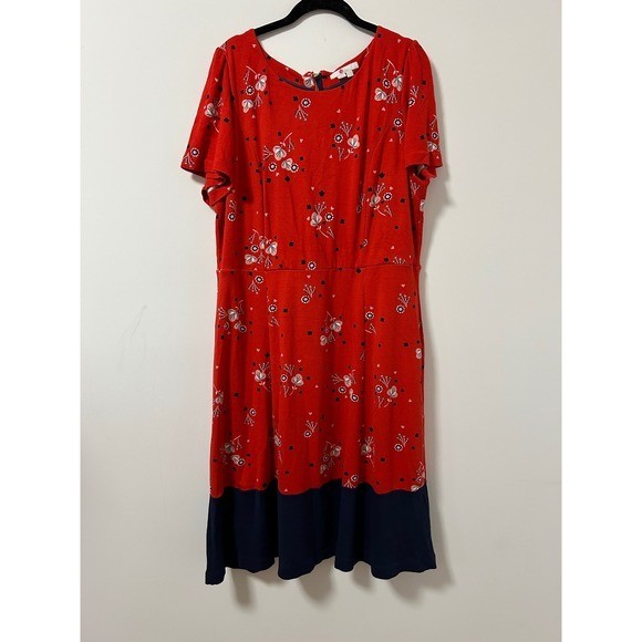 Boden Red Floral Fit Flare Dress UK 20R US 16R Short Sleeve Knee Length