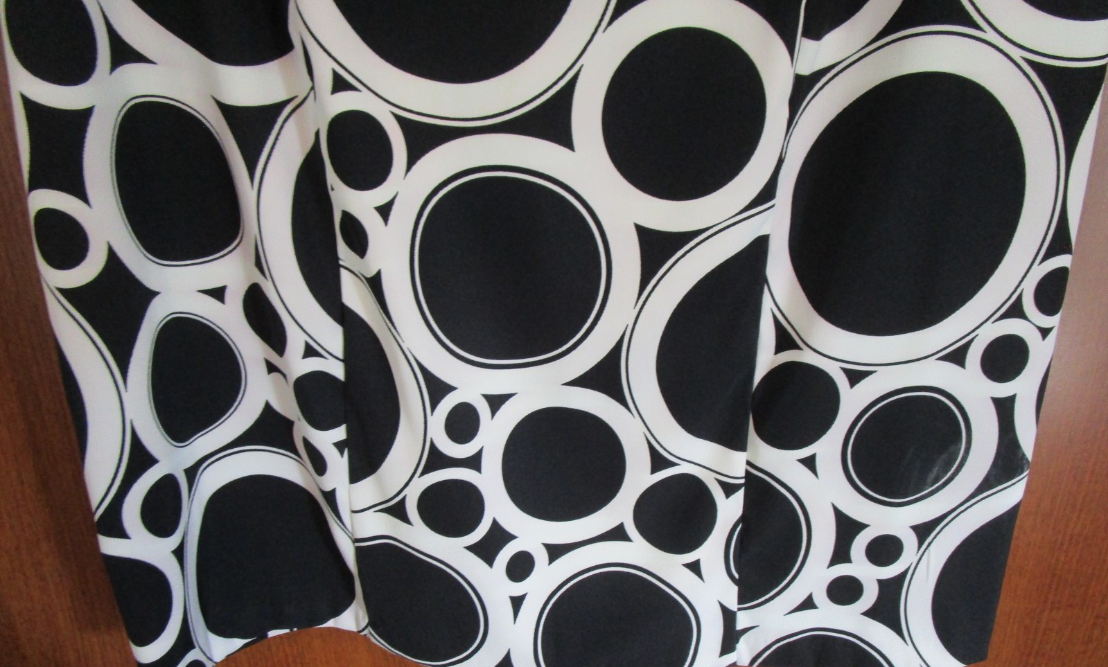 Kim Rogers Black & White Sleeveless Dress Sz 16 Polyester Spandex Bust 40 L 36