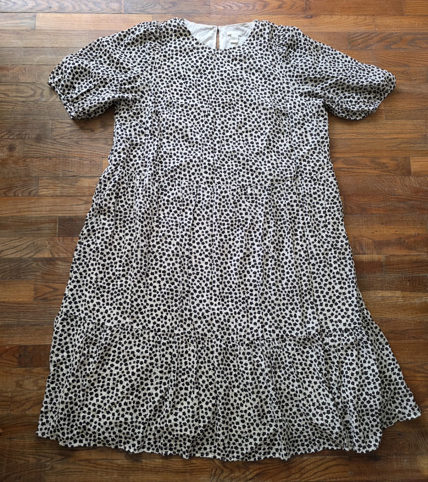H & M Womens 2XL Textured Oversized Midi Dress Elbow Length Sleeves Tiered Black