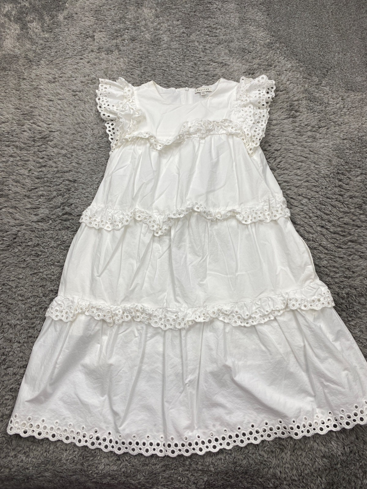 Stellah Dress Women XS White Tiered Eyelet Lace Smocked Flutter Ruffle A-Line